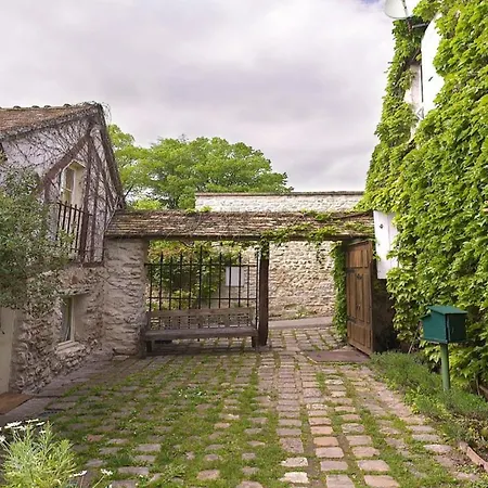 Bed & Breakfast Les Rouges Gorges 3*