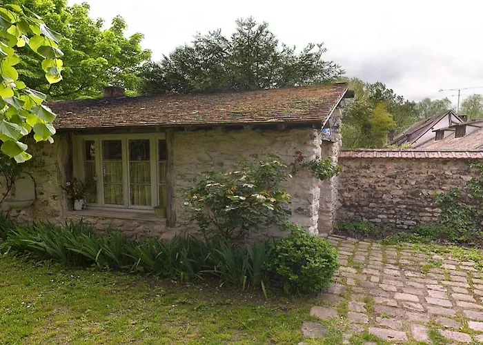 Les Rouges Gorges Bed & Breakfast Giverny